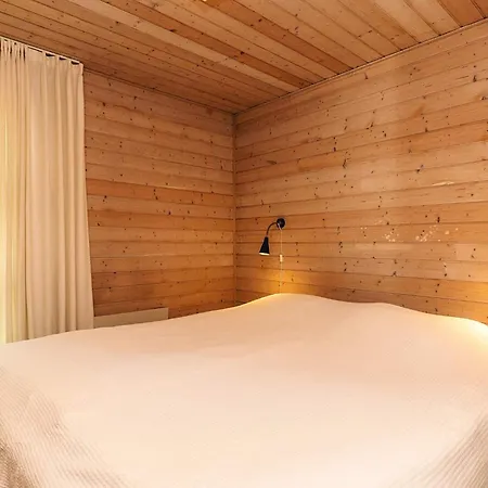 Holiday home 4 Star In Vaeggerlose